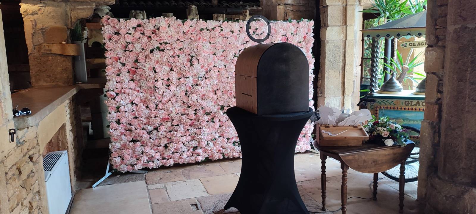 Louer une selfiebox pour un babyshower à Lyon en Rhône-Alpes 69