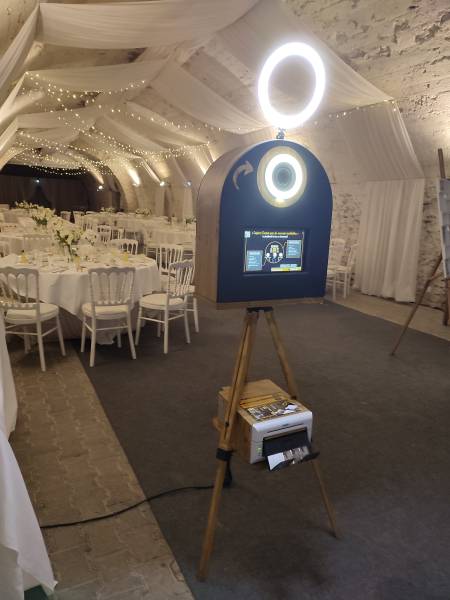 photobooth ,borne ,selfie,borne photo au chateau de chapeau cornu