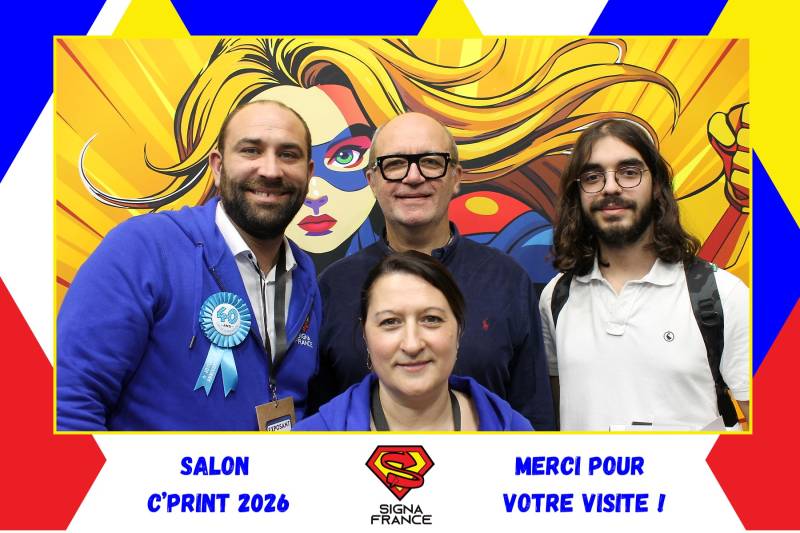 Location de photobooth pour le salon C'print leader de l’impression, de la communication visuelle et de la personnalisation a Eurexpo Lyon Chassieu