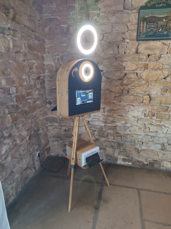Location de photobooth pour un mariage bohème  près de Bourgoin Jallieu