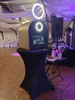 Notre zone d'activité pour ce service Location d'un photobooth en bois vintage à